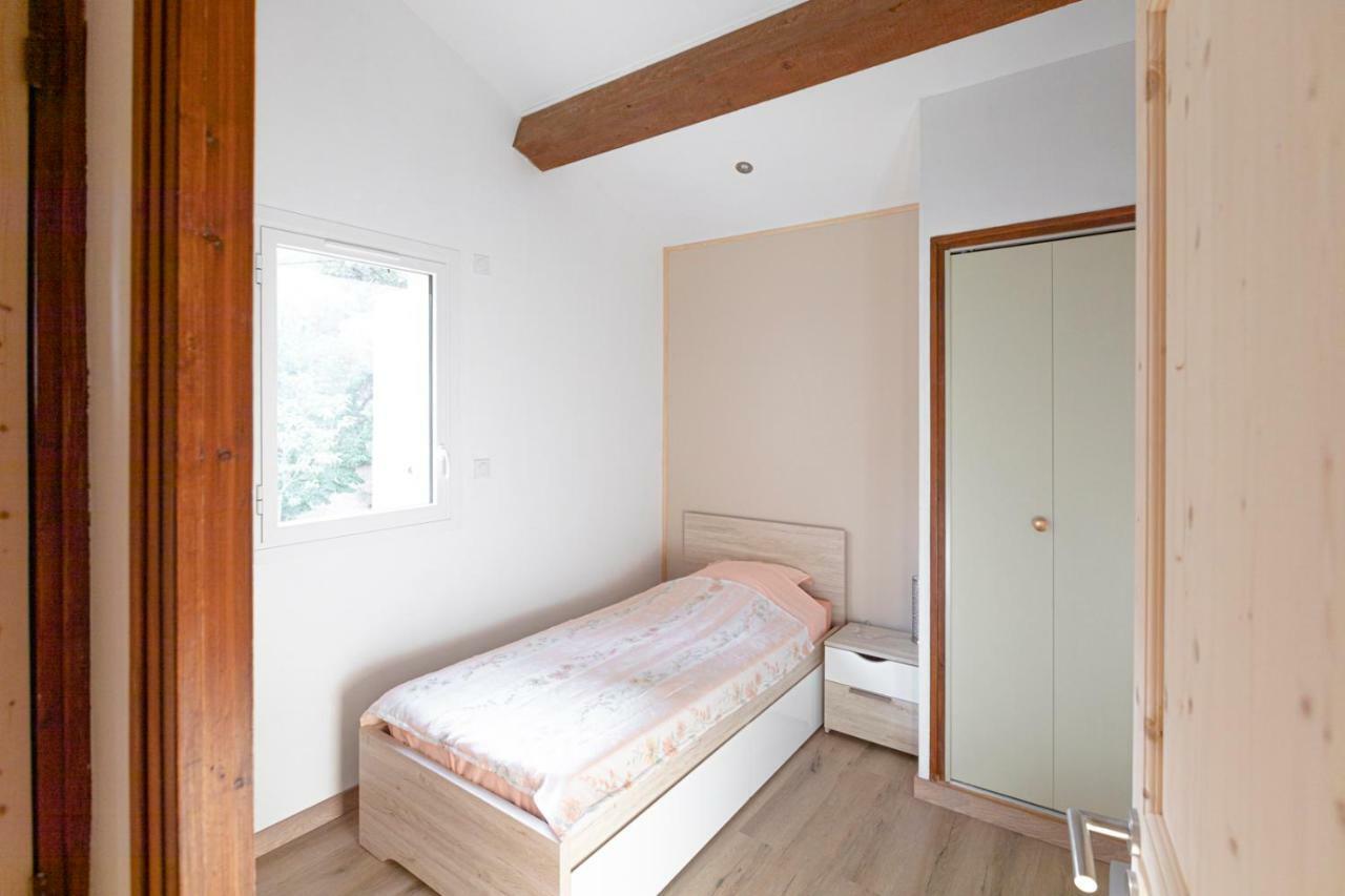 Le Clos Zinou Lambesc Exterior foto